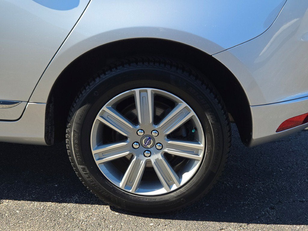 2017 Volvo XC60 T5 Inscription