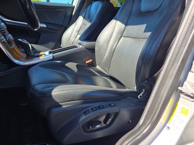 2017 Volvo XC60 T5 Inscription
