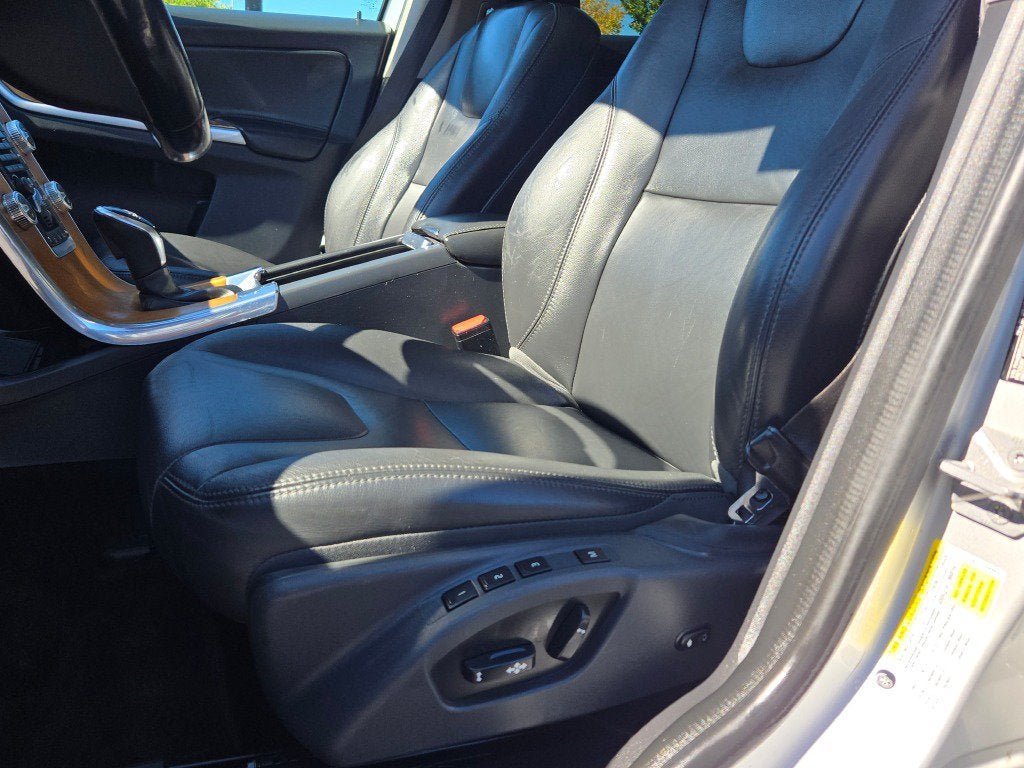 2017 Volvo XC60 T5 Inscription