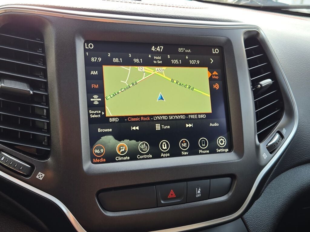 2022 Jeep Cherokee Trailhawk