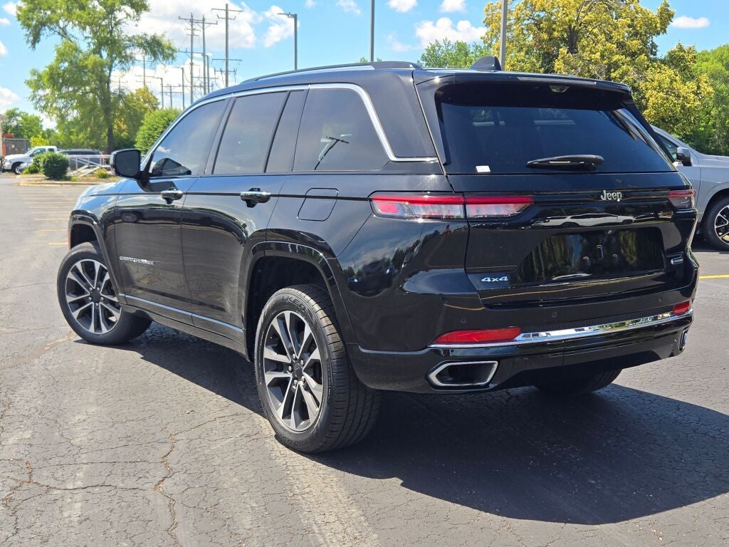 2022 Jeep Grand Cherokee Overland
