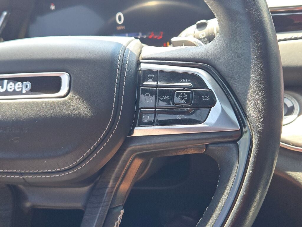 2022 Jeep Grand Cherokee Overland