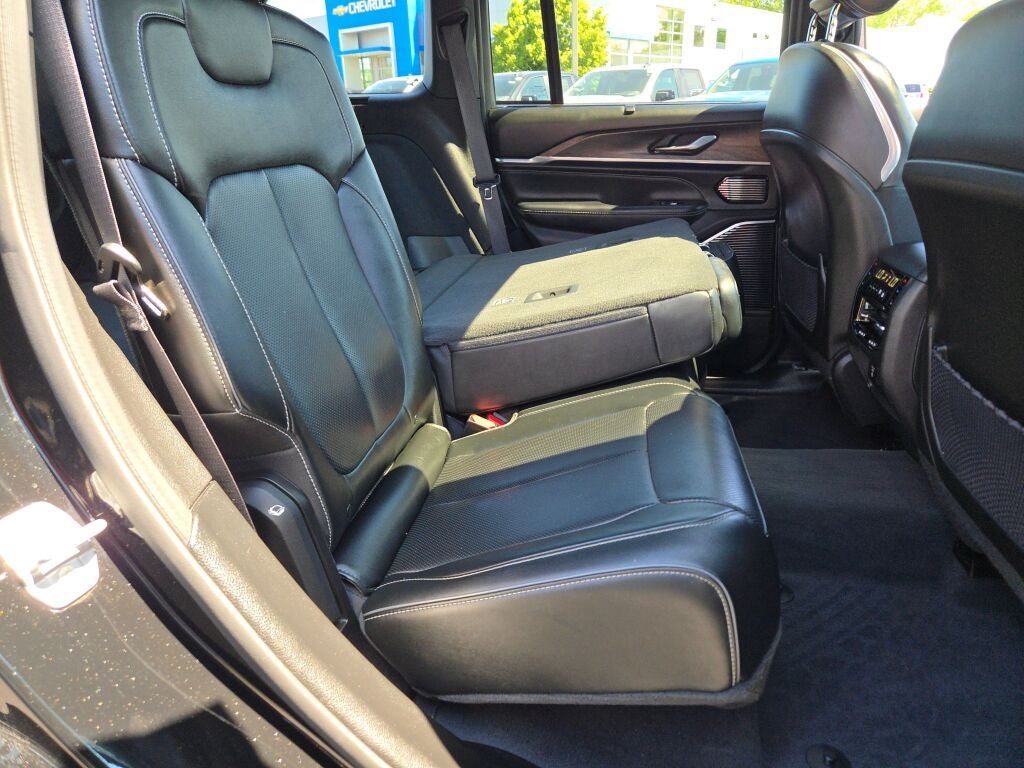 2023 Jeep Grand Cherokee Overland 4xe