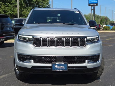 2023 Jeep Wagoneer Base