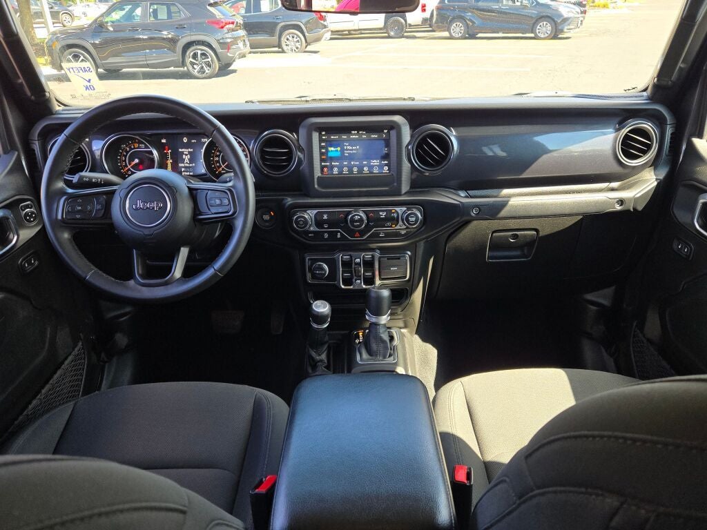 2022 Jeep Gladiator Altitude