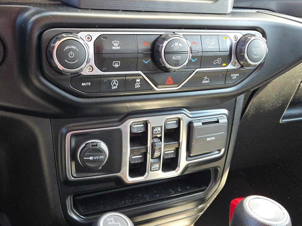 2022 Jeep Gladiator Altitude