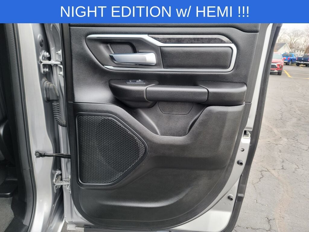 2023 RAM 1500 Big Horn/Lone Star ** NIGHT EDITION !!