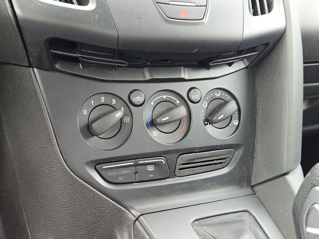 2014 Ford Focus S