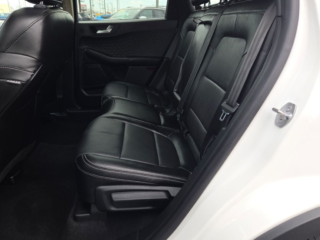 2020 Ford Escape Hybrid Titanium