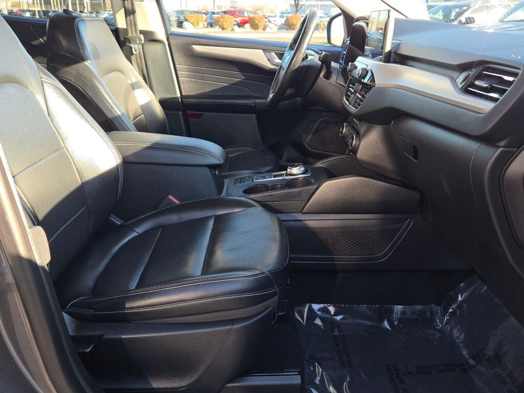 2021 Ford Escape SEL