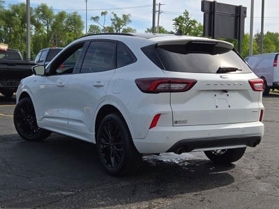 2023 Ford Escape ST-Line Elite