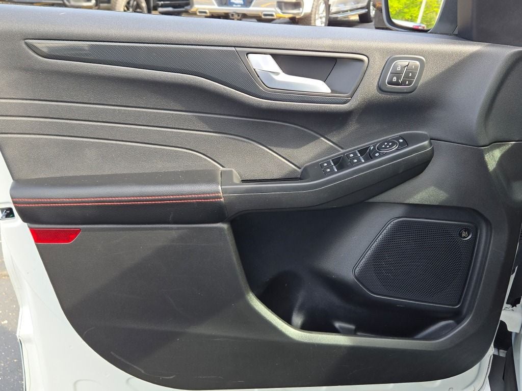 2023 Ford Escape ST-Line Elite