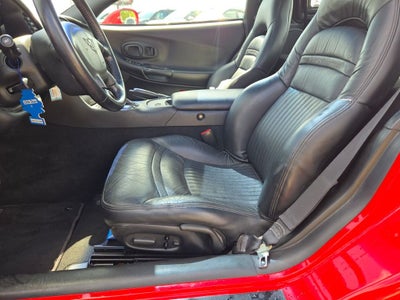 2003 Chevrolet Corvette Base