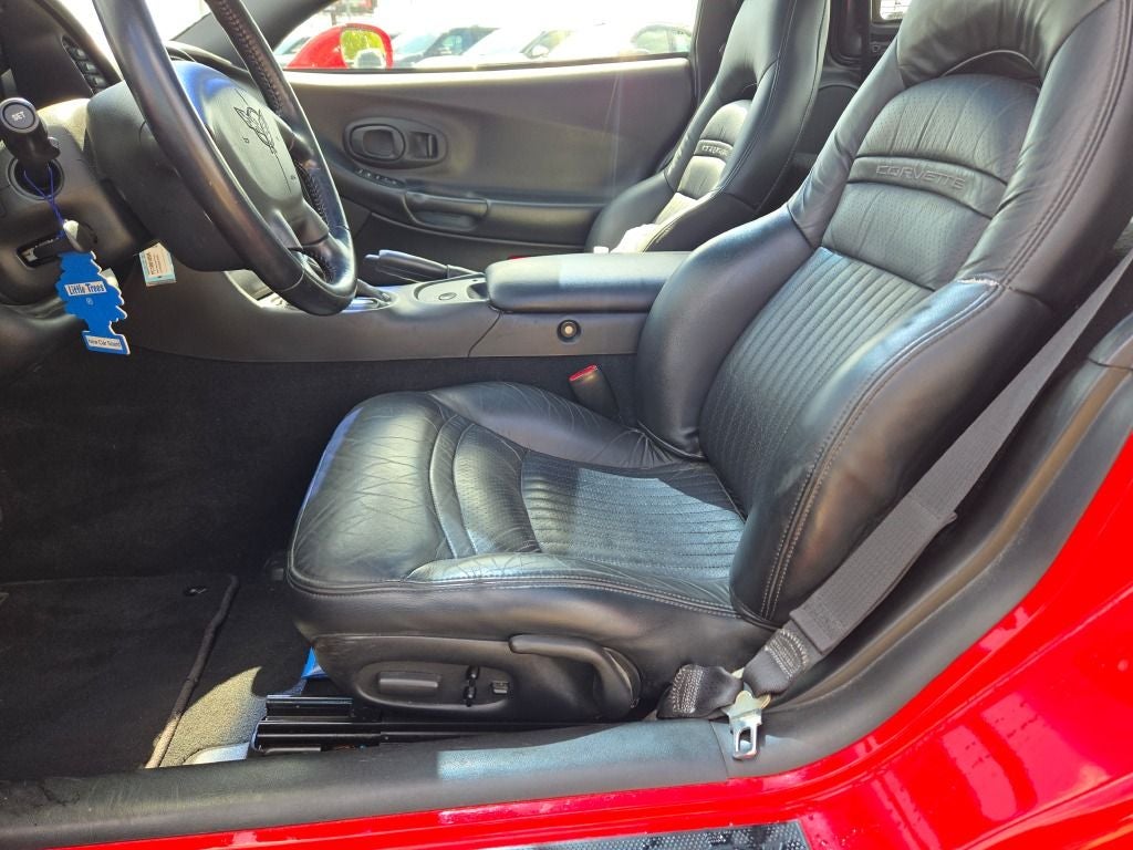 2003 Chevrolet Corvette Base
