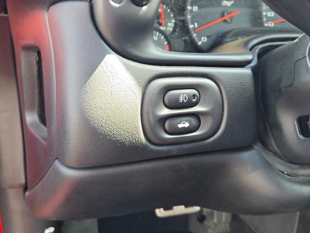 2003 Chevrolet Corvette Base