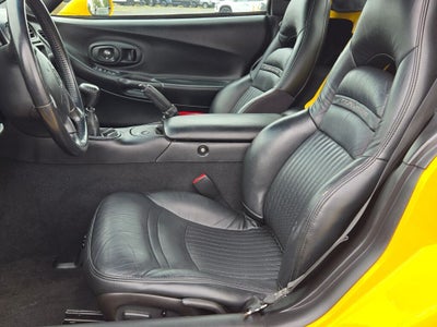 2001 Chevrolet Corvette Base