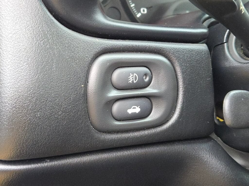 2001 Chevrolet Corvette Base