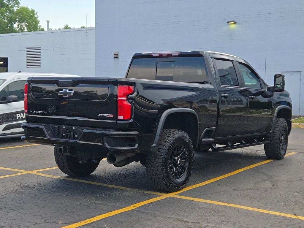 2024 Chevrolet Silverado 2500HD ZR2