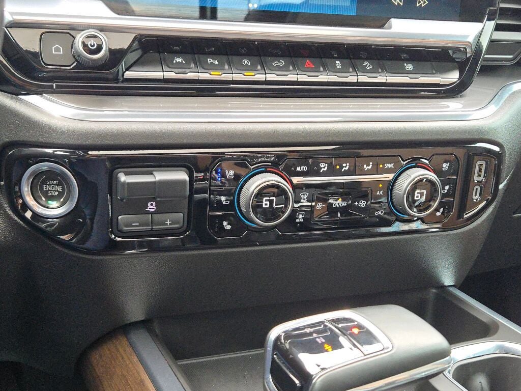 2023 Chevrolet Silverado 1500 High Country