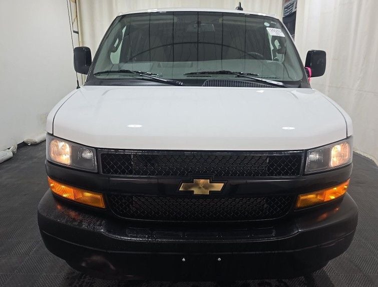 2025 Chevrolet Express 2500 Work Van Cargo