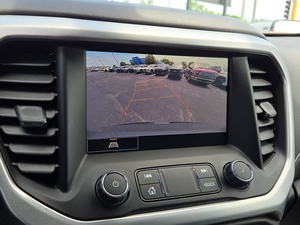 2023 GMC Acadia SLE