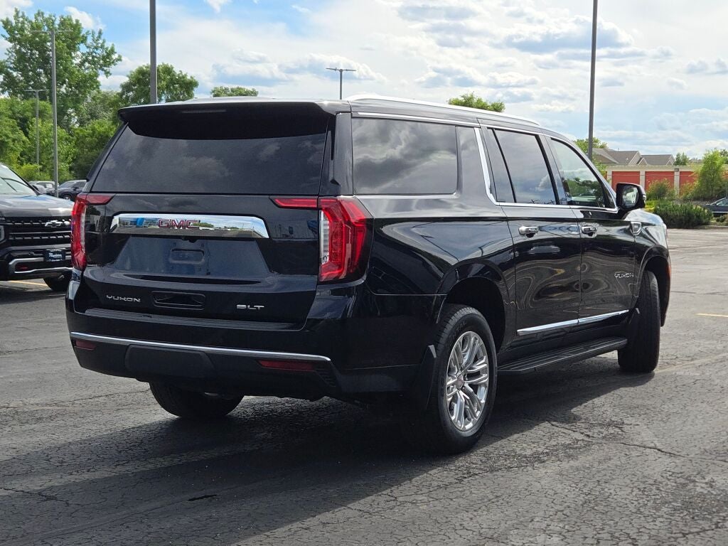 2023 GMC Yukon XL SLT