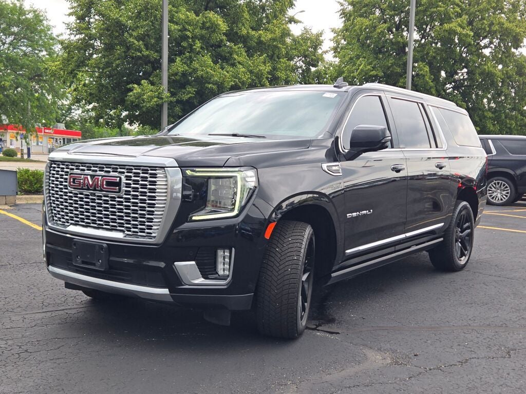 2022 GMC Yukon XL Denali