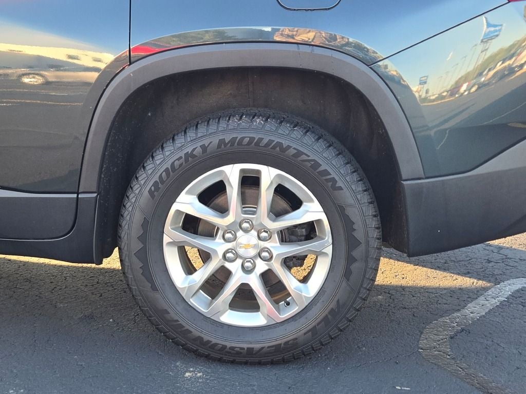 2018 Chevrolet Traverse LT Cloth w/1LT