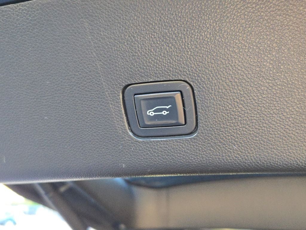 2018 Chevrolet Traverse LT Cloth w/1LT