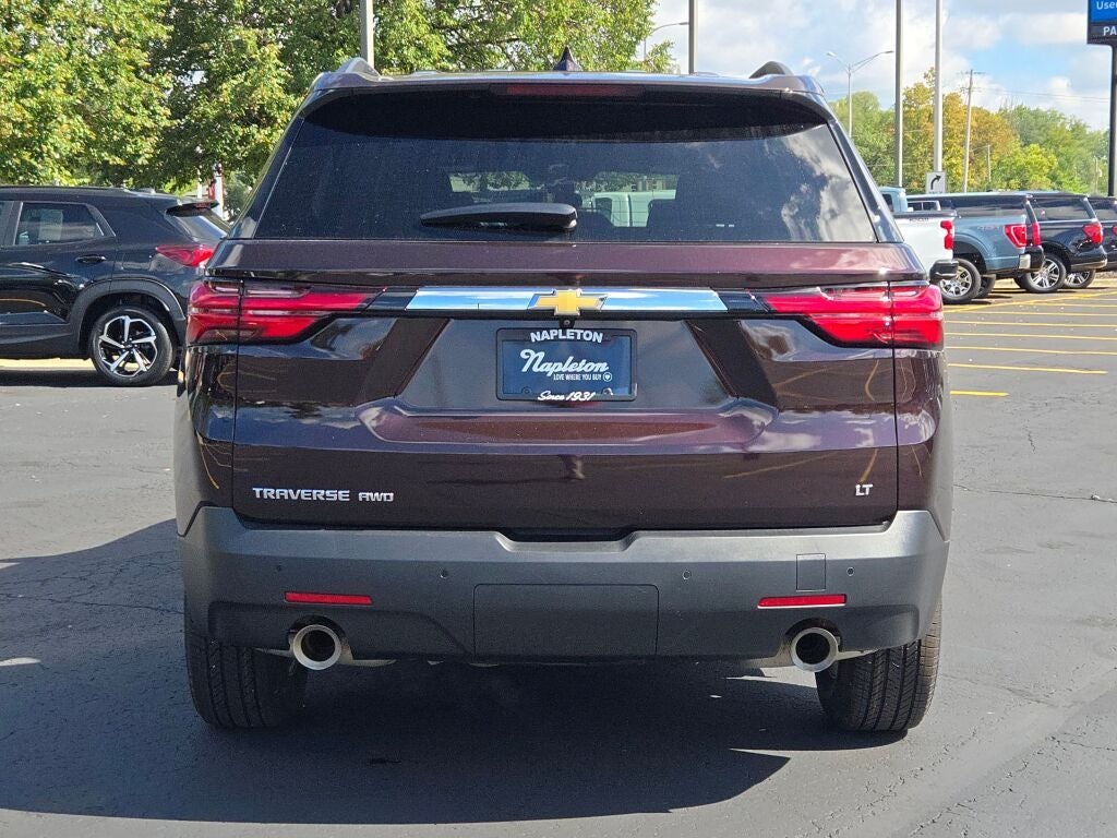 2022 Chevrolet Traverse LT Leather
