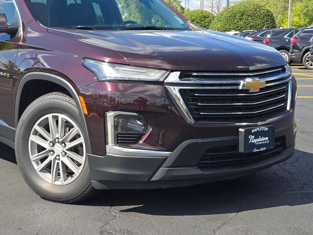 2022 Chevrolet Traverse LT Leather