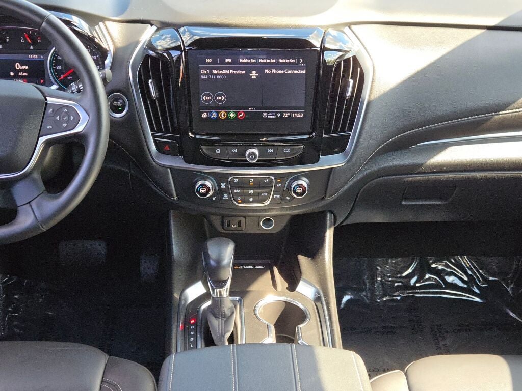 2022 Chevrolet Traverse LT Leather