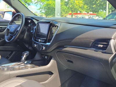 2022 Chevrolet Traverse LT Leather