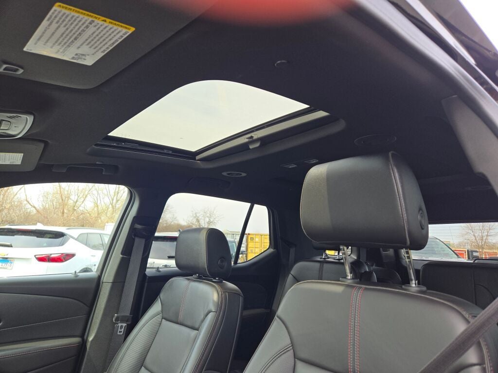 2023 Chevrolet Traverse RS