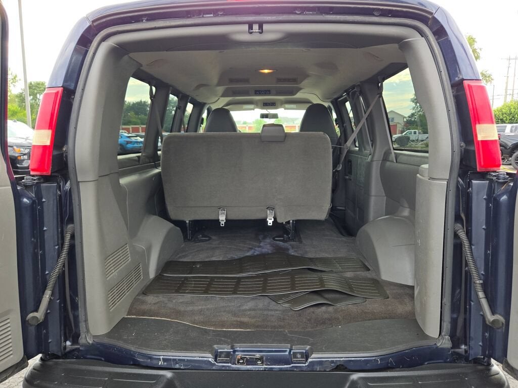 2013 Chevrolet Express 1500 LT Passenger