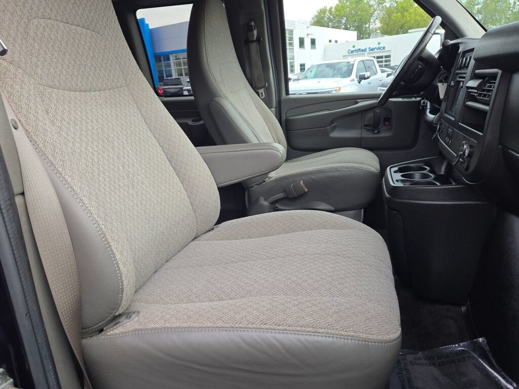 2013 Chevrolet Express 1500 LT Passenger