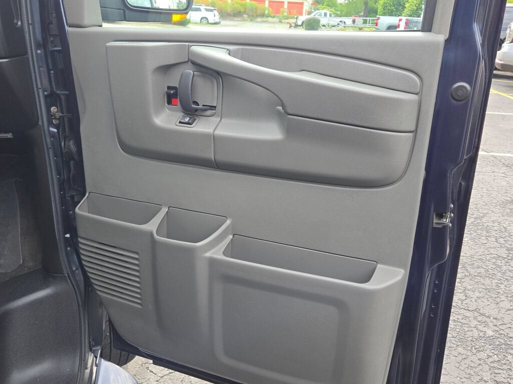 2013 Chevrolet Express 1500 LT Passenger