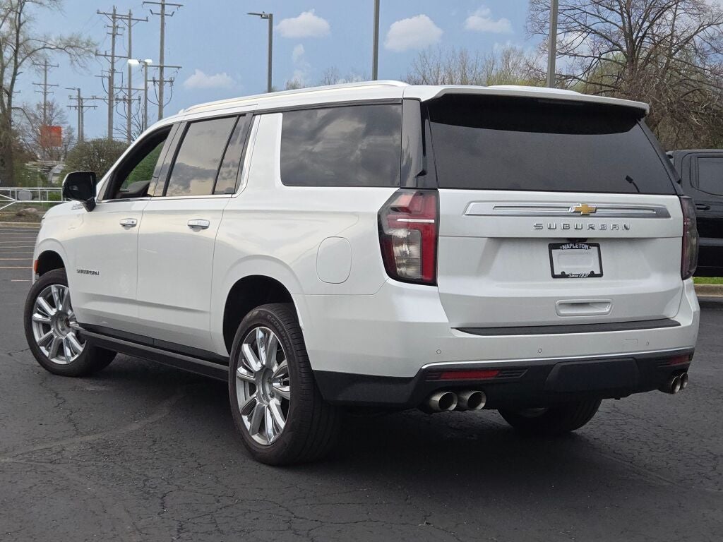 2022 Chevrolet Suburban High Country