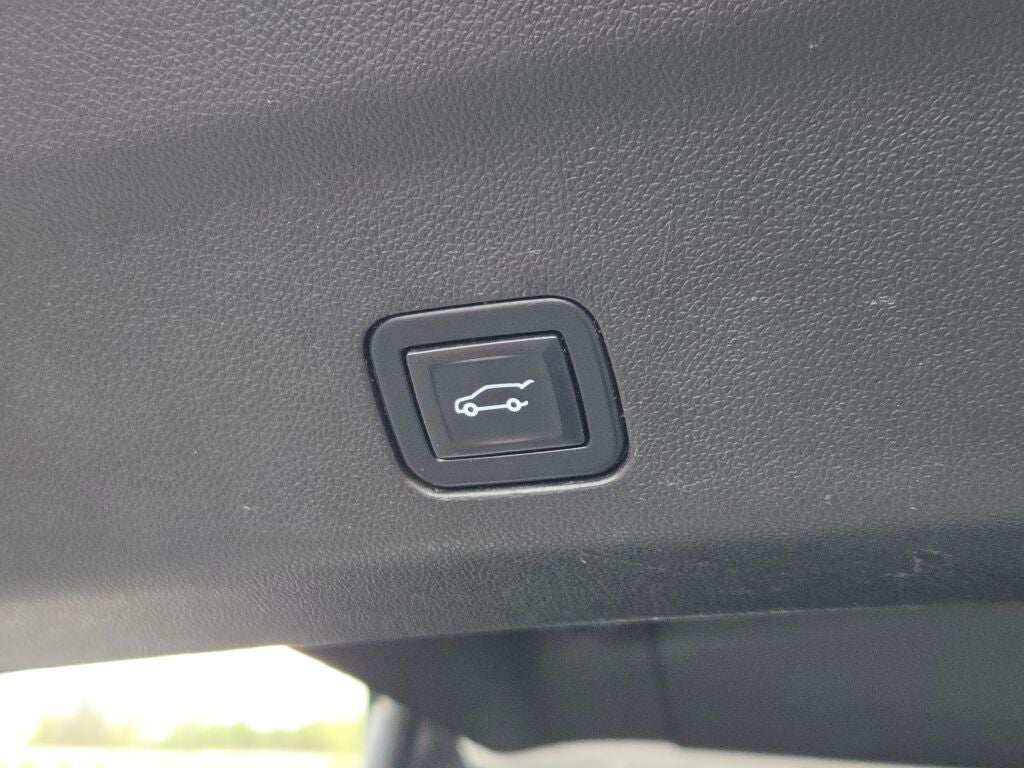 2022 Chevrolet Suburban High Country