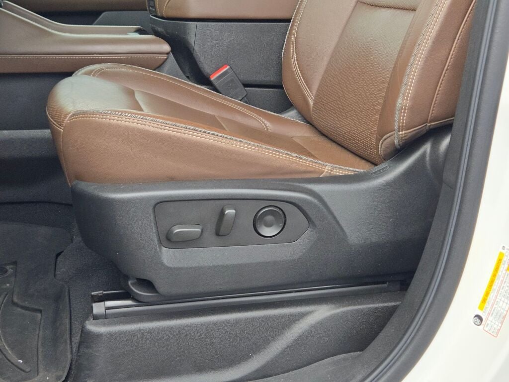 2022 Chevrolet Suburban High Country