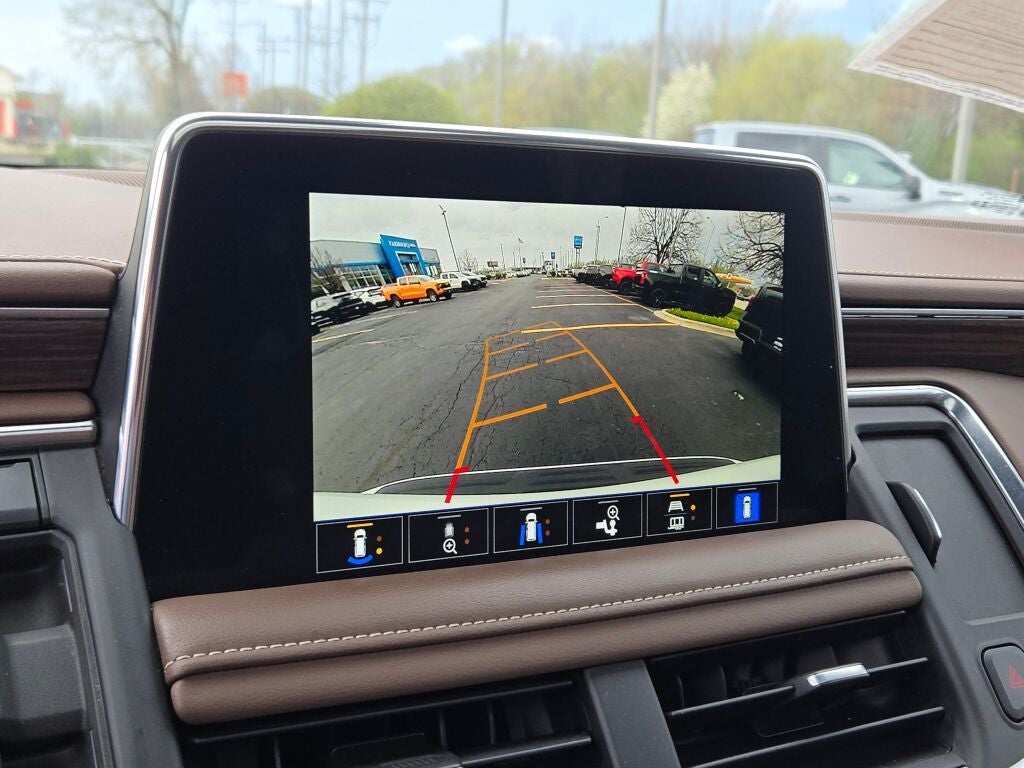 2022 Chevrolet Suburban High Country