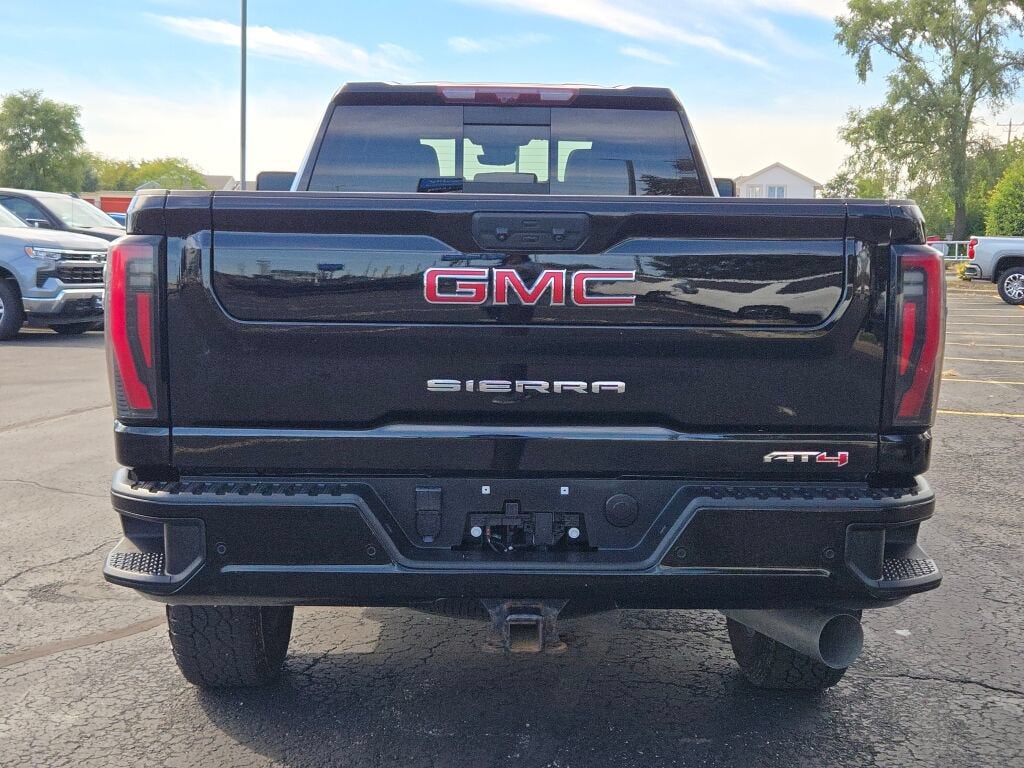 2024 GMC Sierra 2500HD AT4