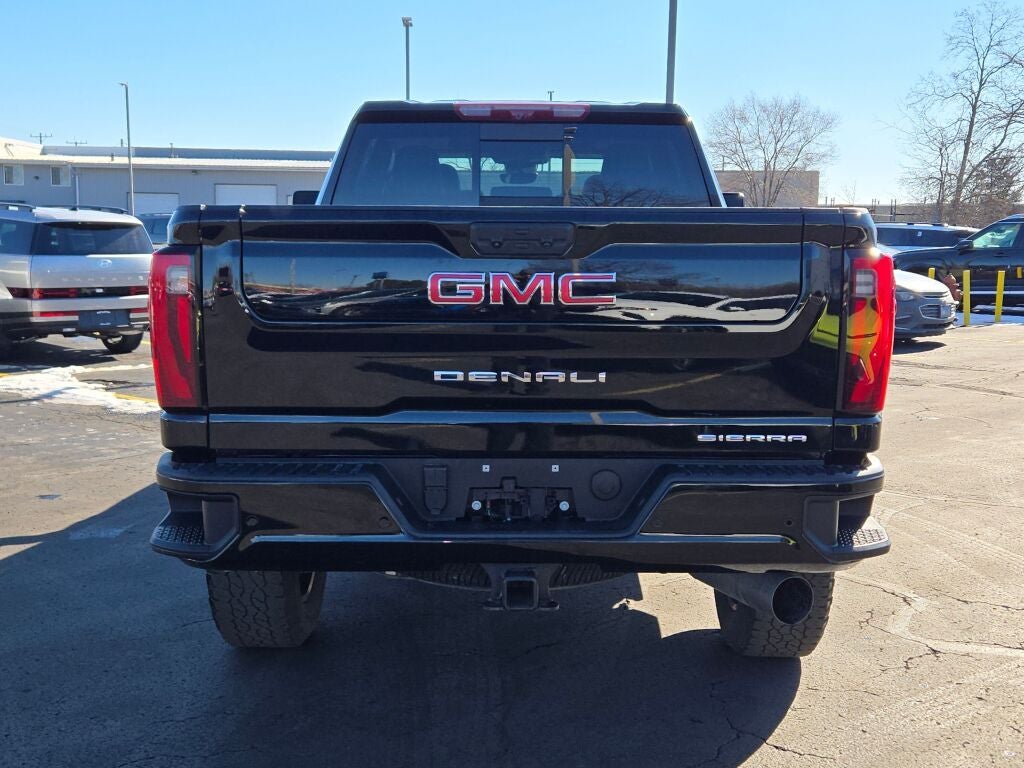 2024 GMC Sierra 2500HD Denali
