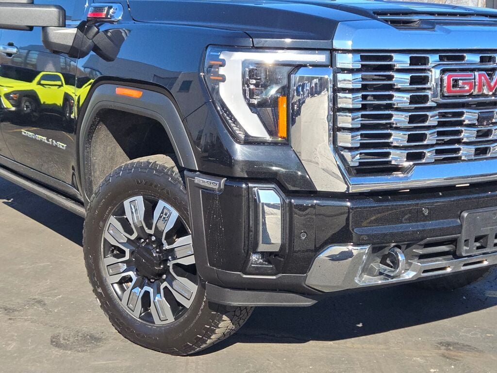 2024 GMC Sierra 2500HD Denali