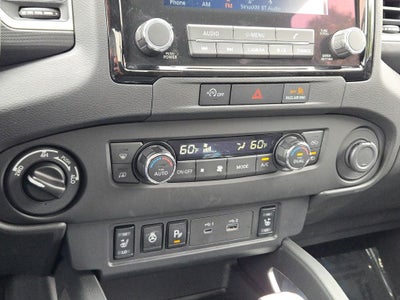 2024 Nissan Frontier SV