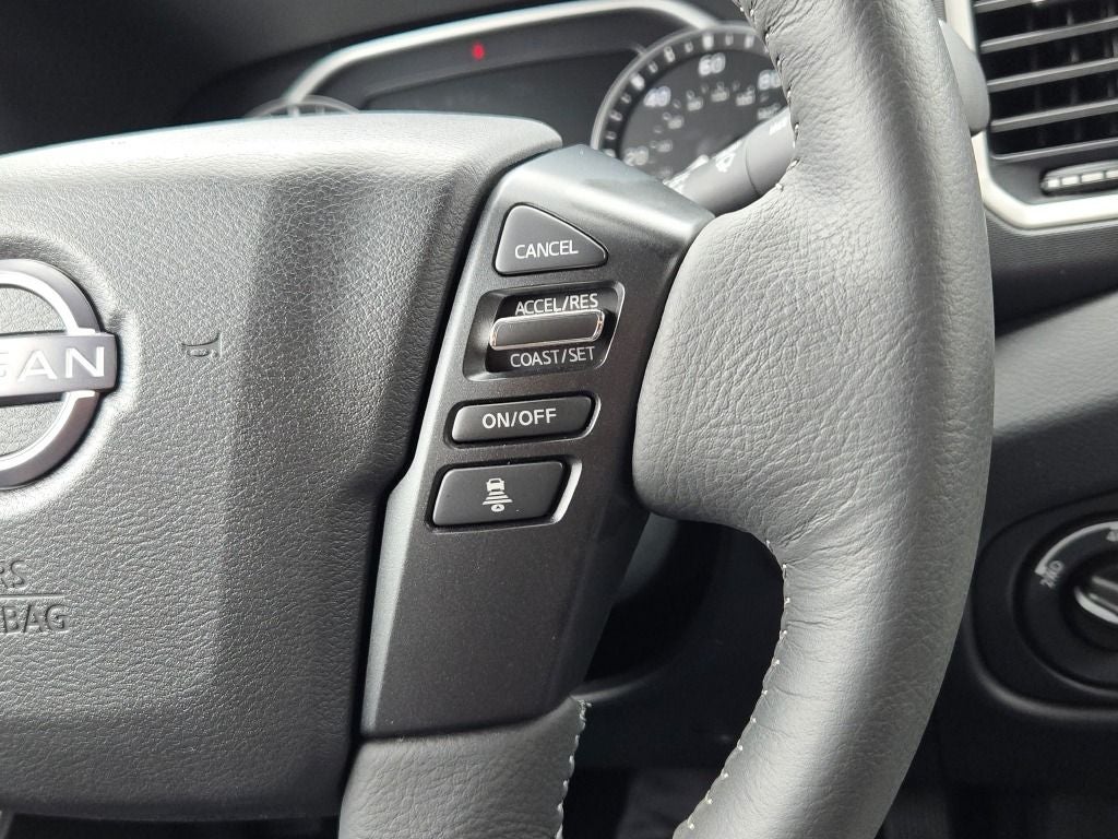 2024 Nissan Frontier SV