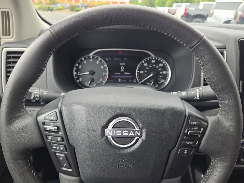 2024 Nissan Frontier SV