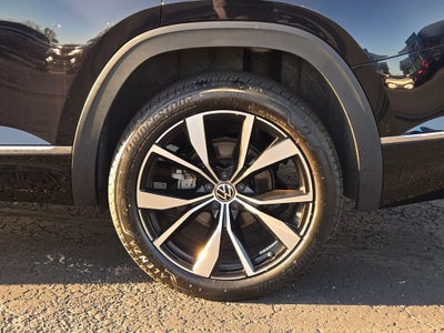 2024 Volkswagen Atlas 2.0T SEL Premium R-Line
