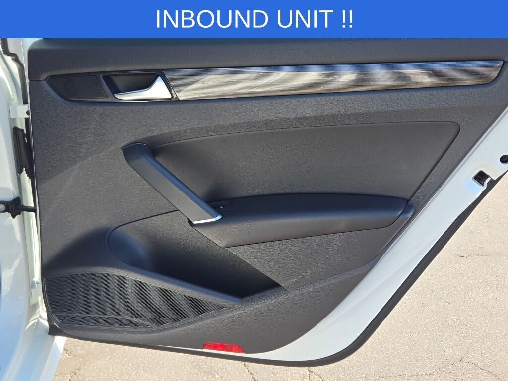 2020 Volkswagen Passat 2.0T R-Line