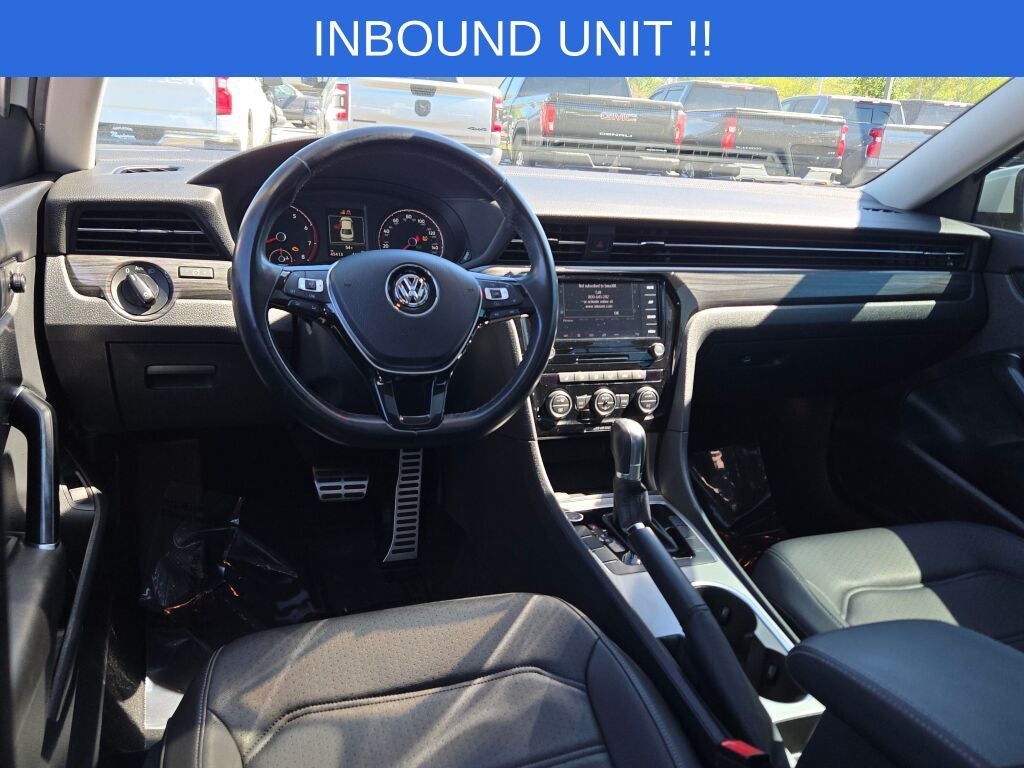 2020 Volkswagen Passat 2.0T R-Line